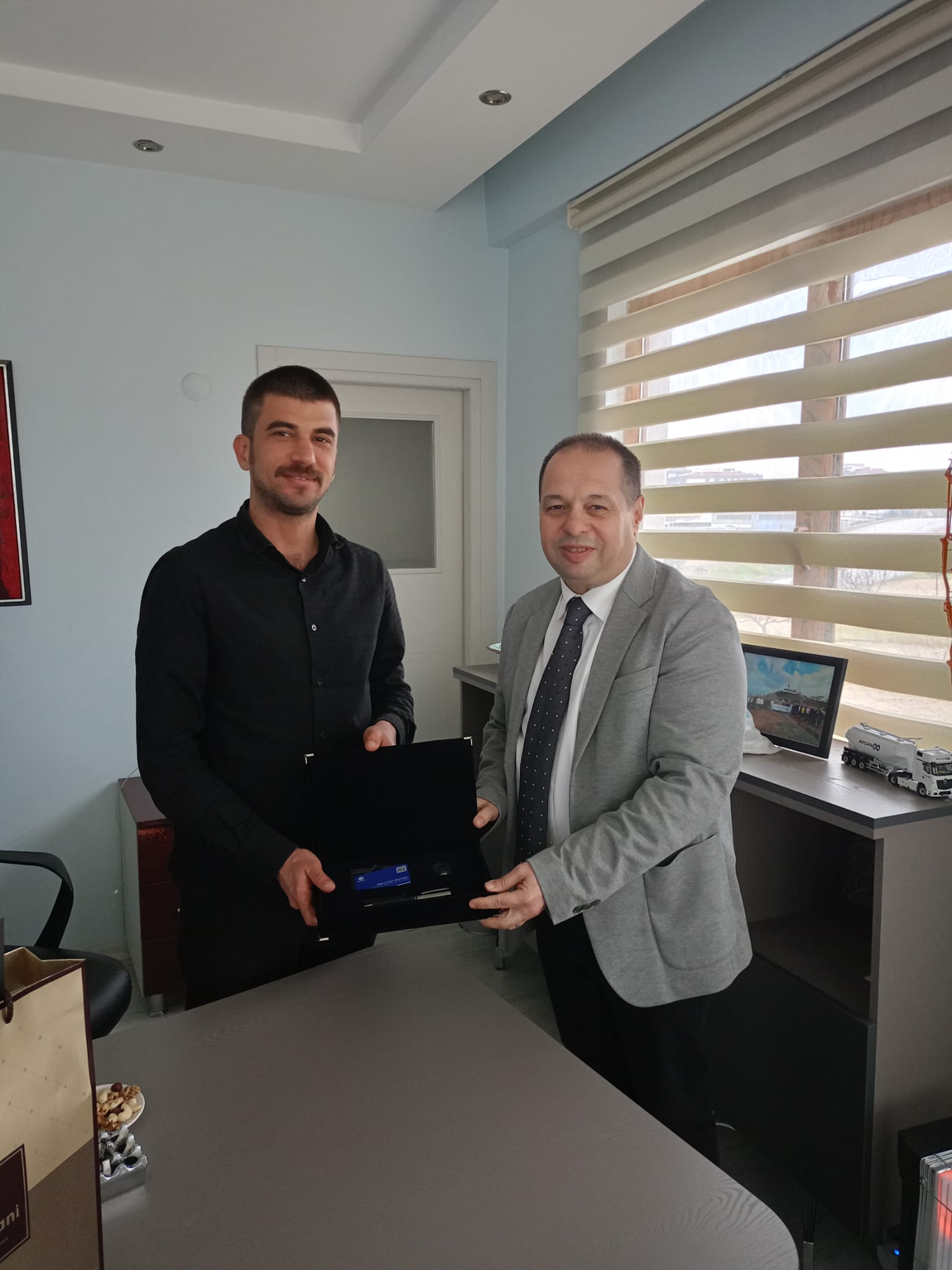 Üyemiz Mert Can Duman’a Faruk Duman Hazır Beton’a İş Ziyaret Gerçekleştirildi.